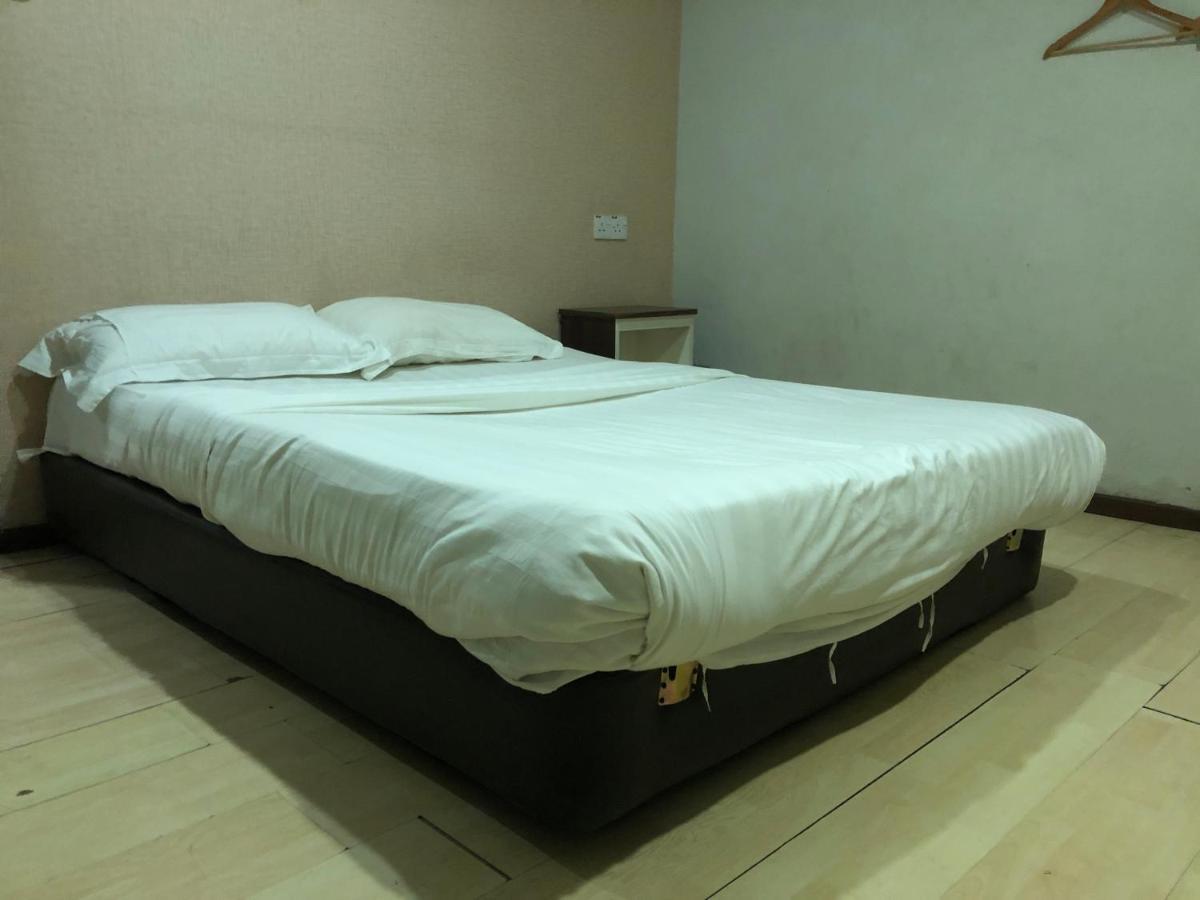 Super Oyo 90668 Joy Inn Мири Экстерьер фото