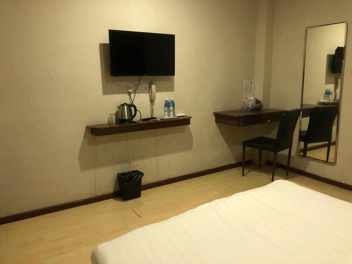 Super Oyo 90668 Joy Inn Мири Экстерьер фото